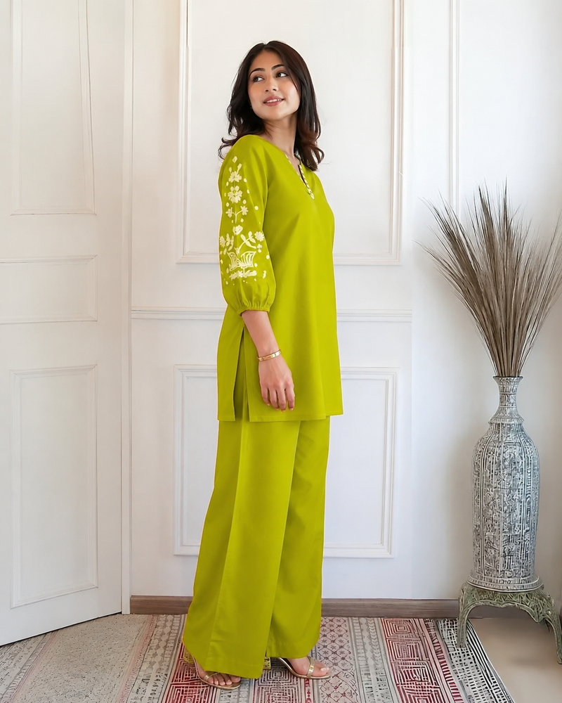 Green Cord Set