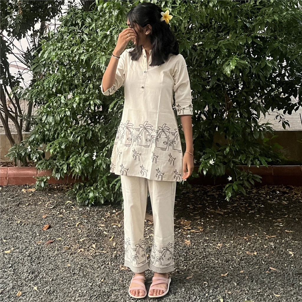 White Cord Set