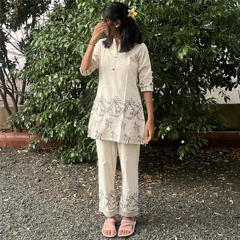 White Cord Set