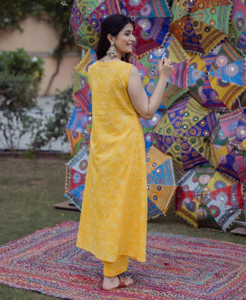 Yellow Cord Set